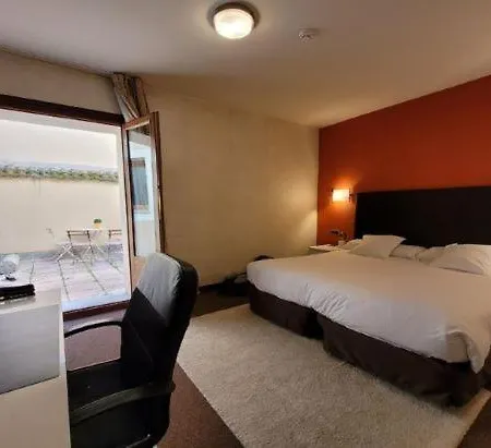 בית הארחה Palacio San Facundo 2*