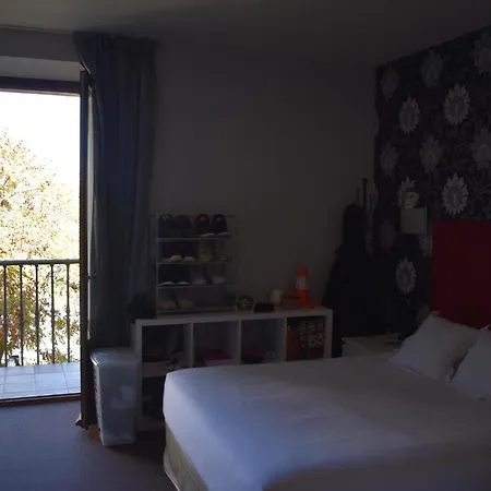 Palacio San Facundo Гостевой дом Сеговия