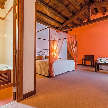 Palacio San Facundo 2*