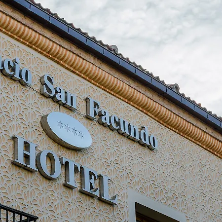 Guest house Palacio San Facundo 2*