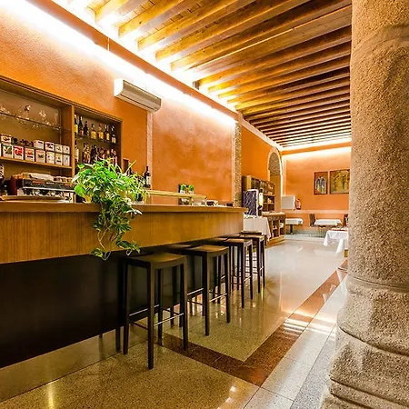 Palacio San Facundo Guest house