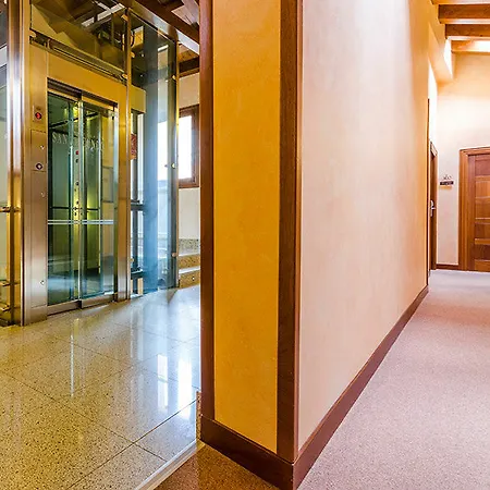בית הארחה Palacio San Facundo 2*