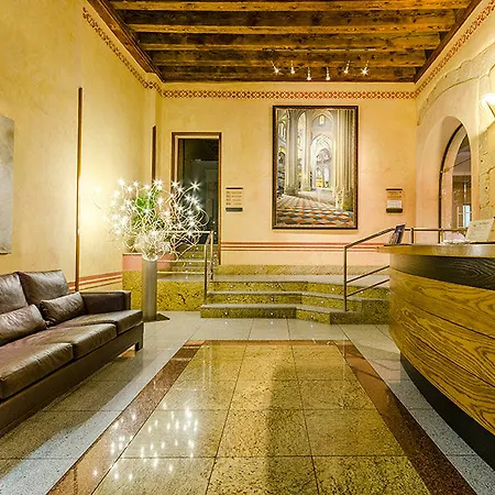 Palacio San Facundo