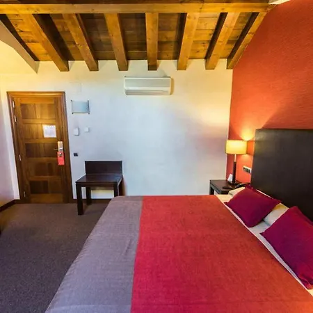 Palacio San Facundo 2* Ségovie