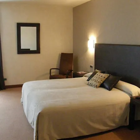 Palacio San Facundo 2*