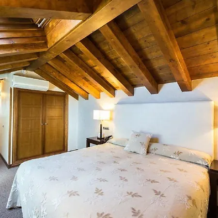 Palacio San Facundo Guest house