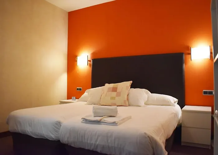 Palacio San Facundo Гостевой дом Сеговия