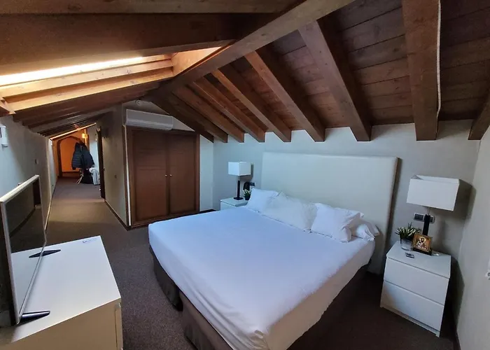 Pensjonat Palacio San Facundo 2*