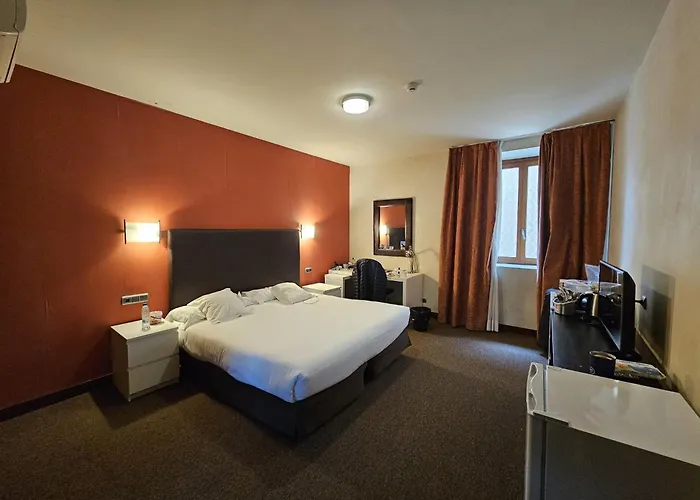 Palacio San Facundo Pensjonat Segowia