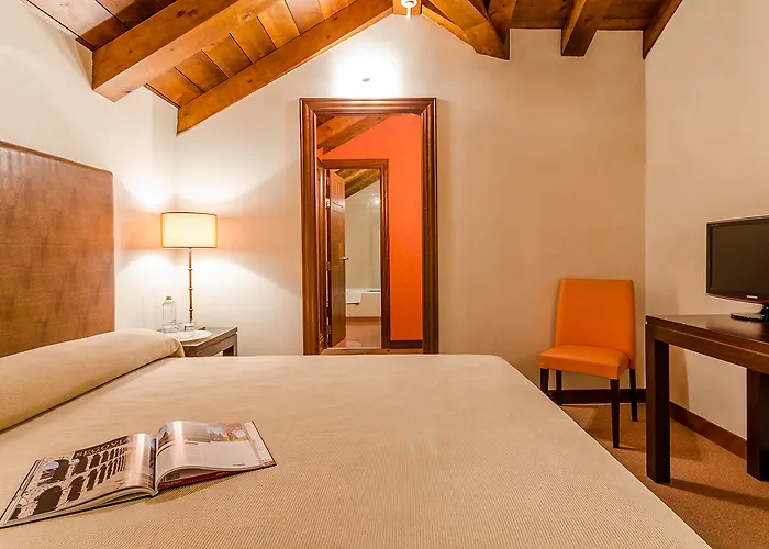 Гостевой дом Palacio San Facundo Сеговия