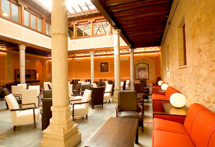 Palacio San Facundo 2* Сеговия