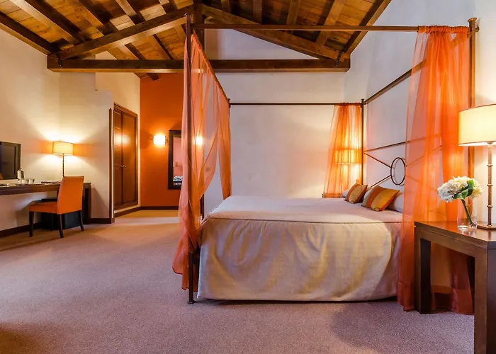 Palacio San Facundo Gasthuis 2*