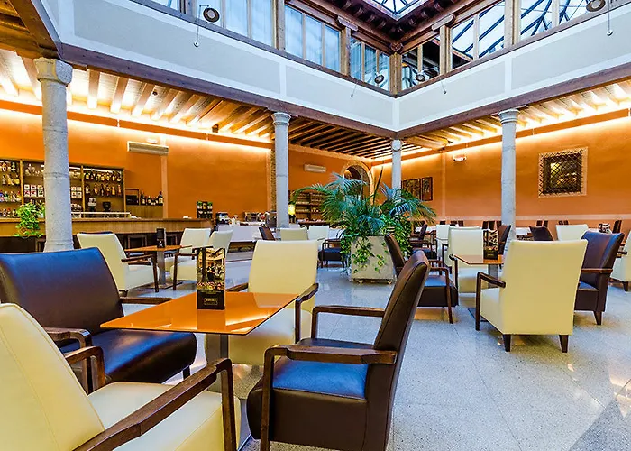 Palacio San Facundo 2* Сеговия