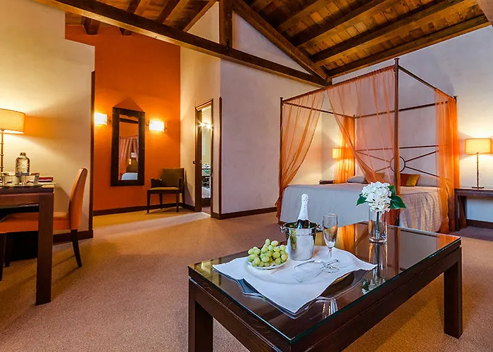 Gæstehus Palacio San Facundo Segovia